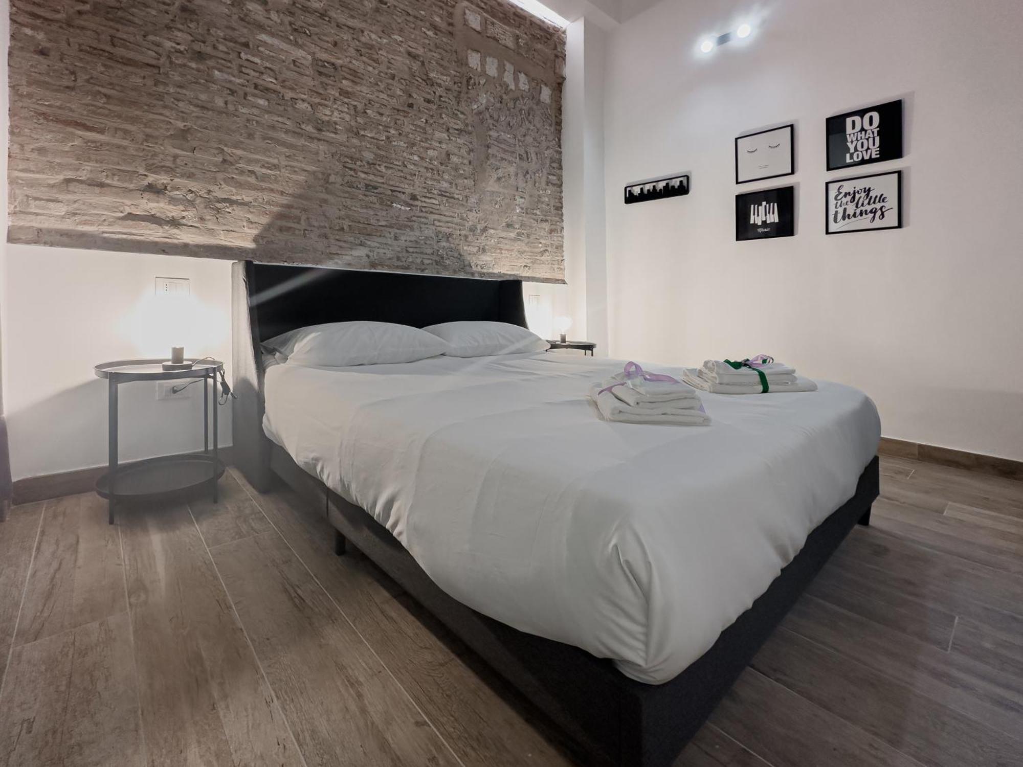 Realkasa Galliera Home & Suites Болонья Экстерьер фото